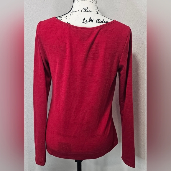 By & By Women's Long Sleeve Round Neck Hacci Light Knit Shirt Size Red Size M - Picture 5 of 13